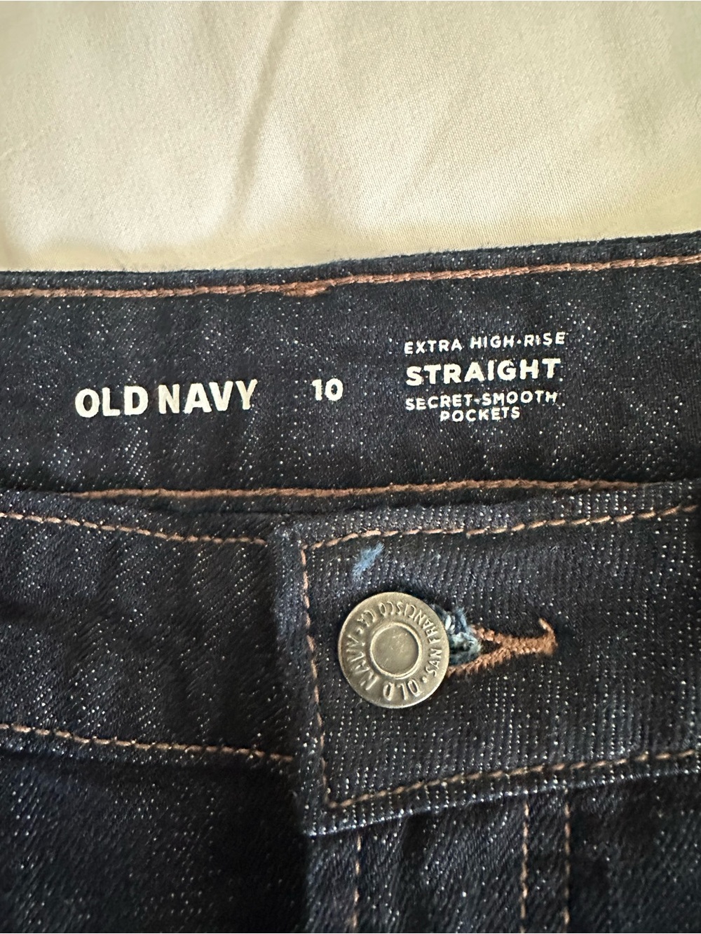 Old Navy Women’s Straight Jeans in Dark Blue Denim secret smooth pockets